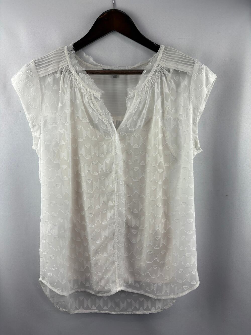 Women’s Daniel Rainn Medium White Short Sleeve Blouse